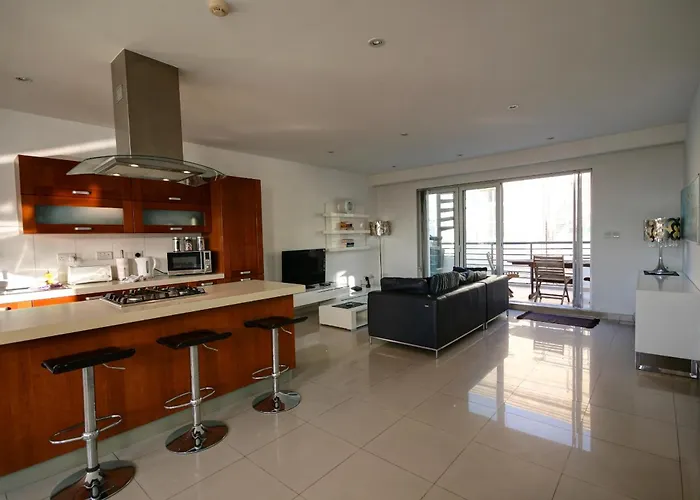 Old Mint Penthouse Valeta