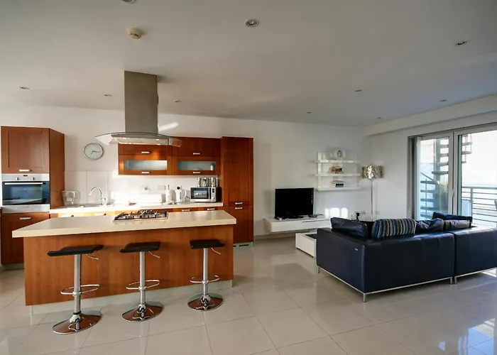 Old Mint Penthouse *